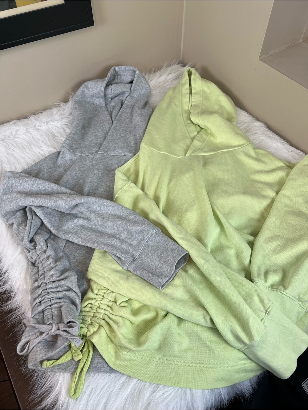 Two Aerie Side Rusched Gray & Lime Drawstring Hoodie Set XL